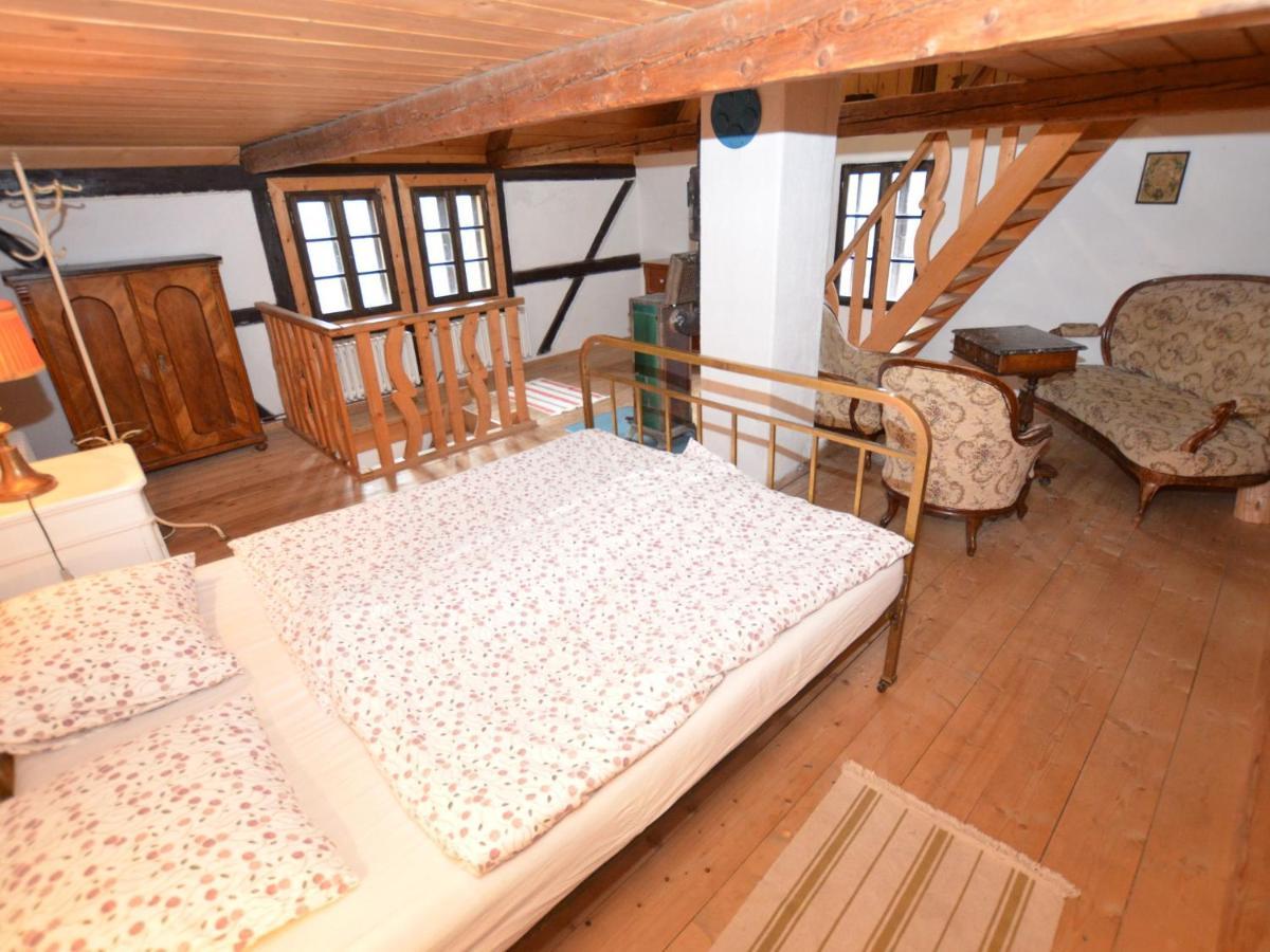 Vintage Holiday Home in Nejdek Buitenkant foto